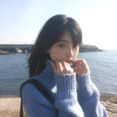 全家偷听反派心声，我负责篡改